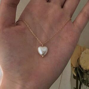 Elegant Pearl Heart Pearl Necklace 10E-J005